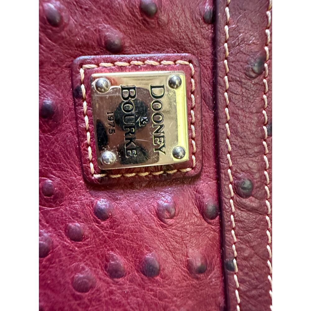 DOONEY & BOURKE BURGUNDY OSTRICH EMBOSSED LEATHER WRISTLET CLUTCH ZIP WALLET - Picture 2 of 7